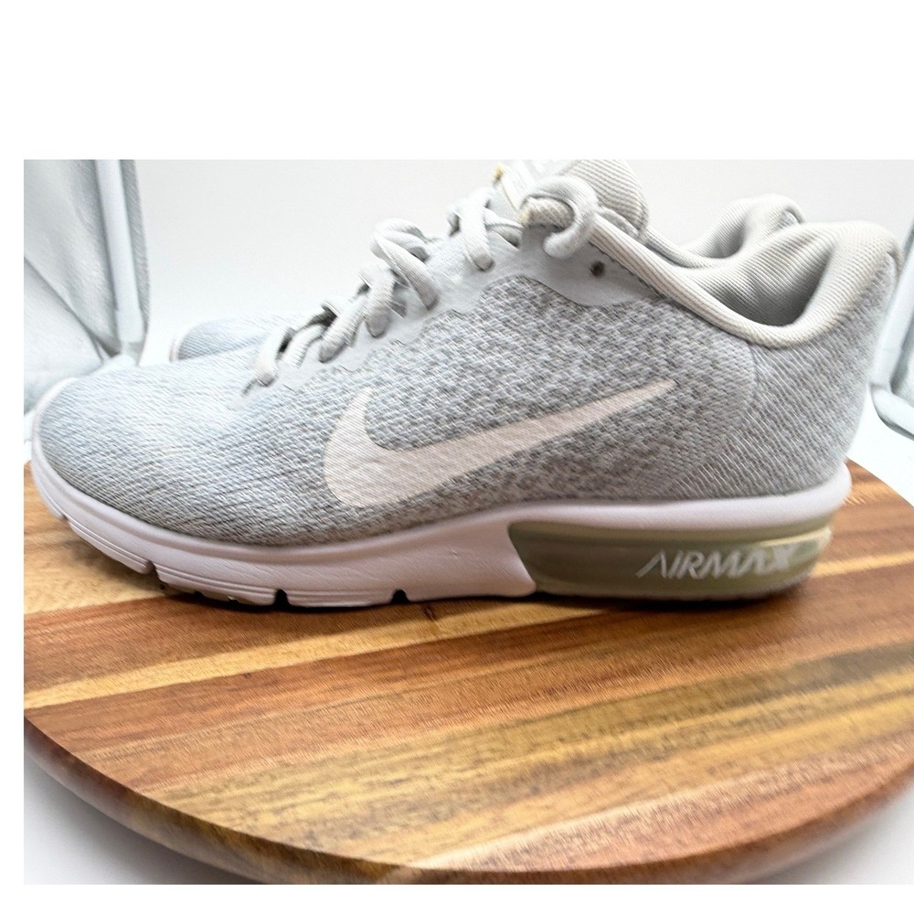 Nike Air Max Sequent 2 Women's Size 6 Sneaker Shoe Wolf Grey White 0395 - Picture 5 of 8